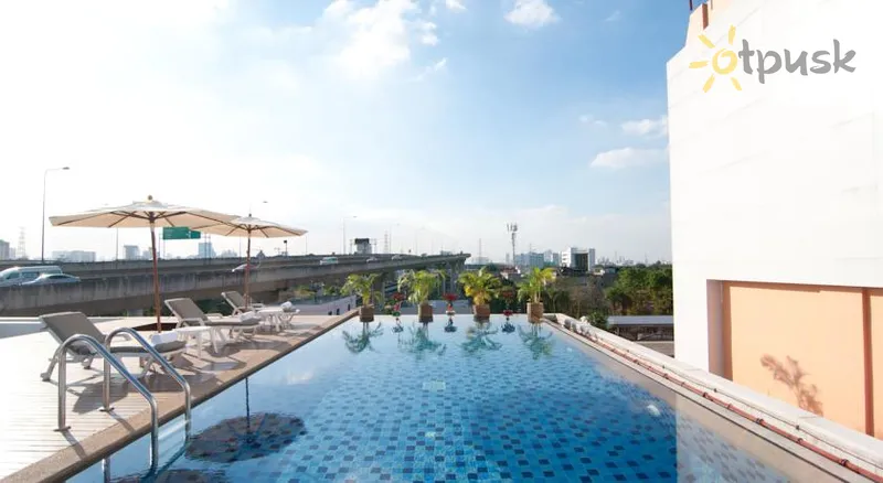 Фото отеля The Patra 3* Бангкок Таїланд екстер'єр та басейни