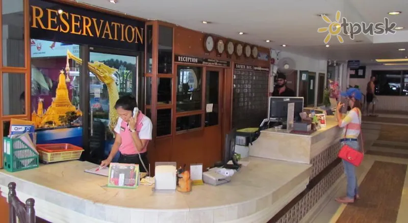 Фото отеля Boss Suite Pattaya Hotel 3* Паттайя Таїланд бари та ресторани