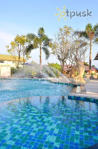 Фото отеля Lakkhana Poolside Resort 4* Паттайя Таїланд екстер'єр та басейни