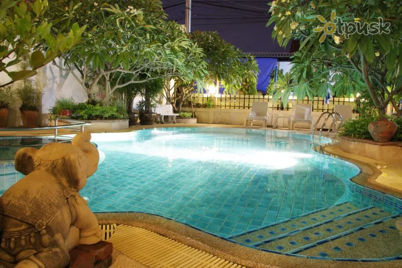 Фото отеля Royal View Place 3* Pataja Tailandas išorė ir baseinai
