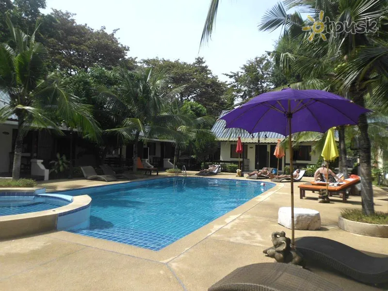 Фото отеля The Beach Garden Resort Pattaya 3* Паттайя Таиланд экстерьер и бассейны
