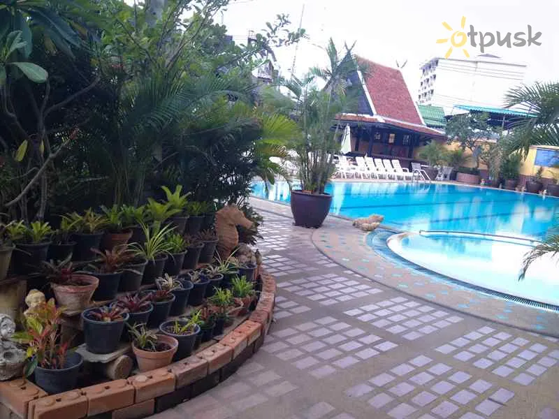 Фото отеля Suppamitr Villa Hotel 3* Pataja Tailandas išorė ir baseinai