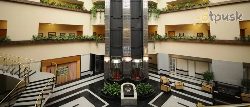 Фото отеля Атріум Палас 5* Єкатеринбург росія лобі та інтер'єр