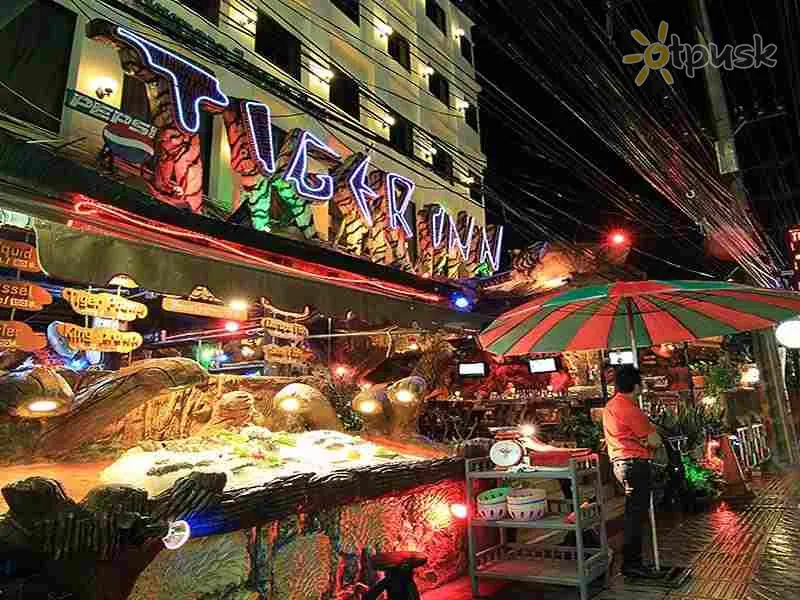Фото отеля Tiger Inn Hotel 3* о. Пхукет Таїланд бари та ресторани