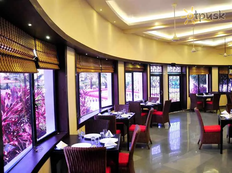 Фото отеля The Fern Beira Mar Resort 3* Южный Гоа Индия бары и рестораны