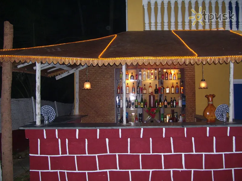 Фото отеля Castle House Calangute Goa 2* Північний Гоа Індія бари та ресторани