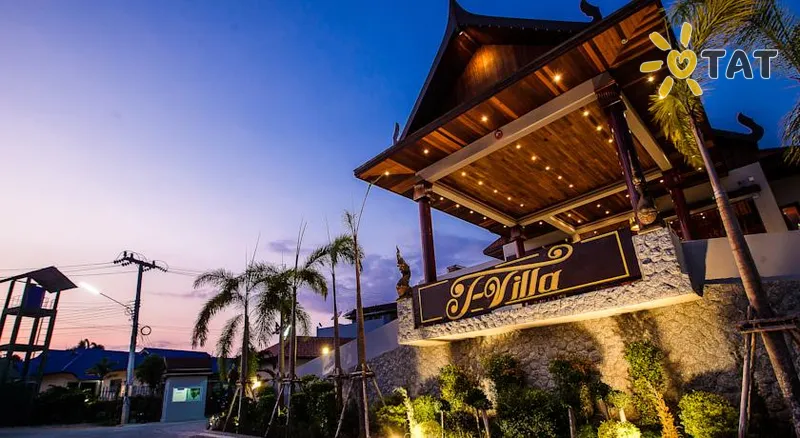Фото отеля T-Villa 4* о. Пхукет Таїланд екстер'єр та басейни