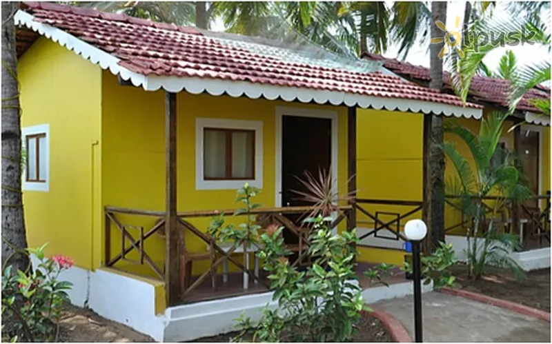 Фото отеля Morjim Beach Resort 3* Šiaurės Goa Indija išorė ir baseinai