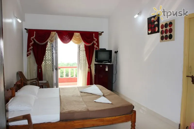 Фото отеля Bom Mudhas Hotel 2* Північний Гоа Індія номери