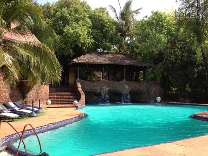 Фото отеля Nilaya Hermitage 3* Šiaurės Goa Indija išorė ir baseinai
