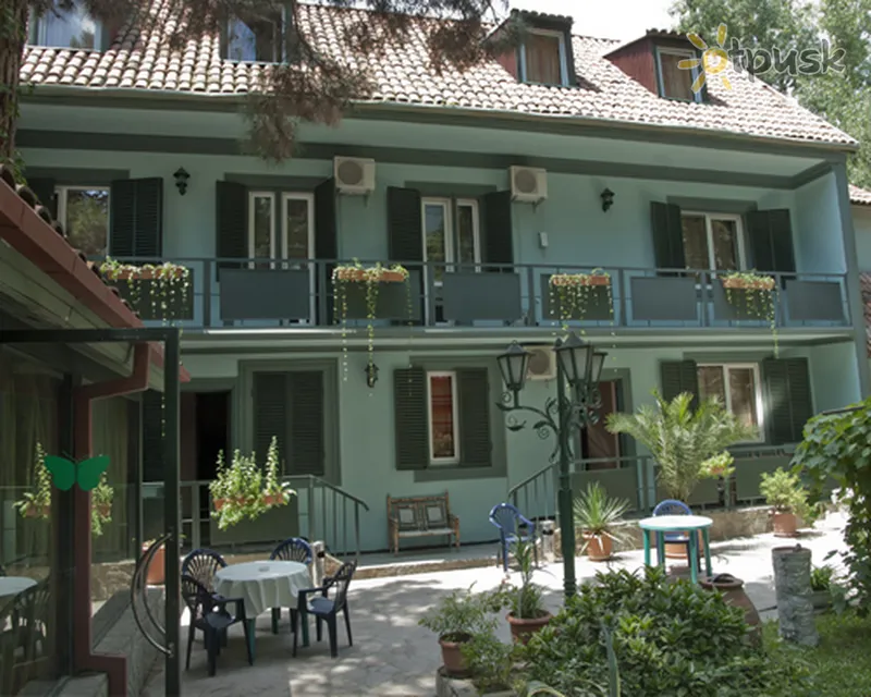 Фото отеля Batesta 3* Тбилиси Грузия экстерьер и бассейны