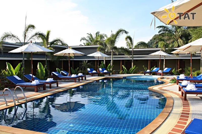 Фото отеля Aonang Phutawan Resort 2* Крабі Таїланд екстер'єр та басейни