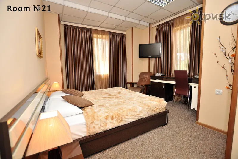 Фото отеля Diplomat Hotel 3* Tbilisis Gruzija kambariai