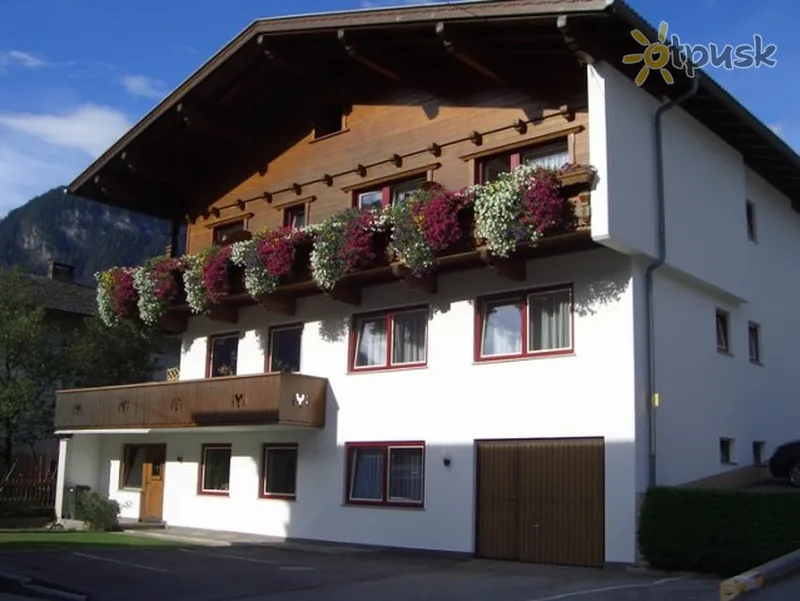 Фото отеля Geisler Haus 1* Hippachas Austrija išorė ir baseinai