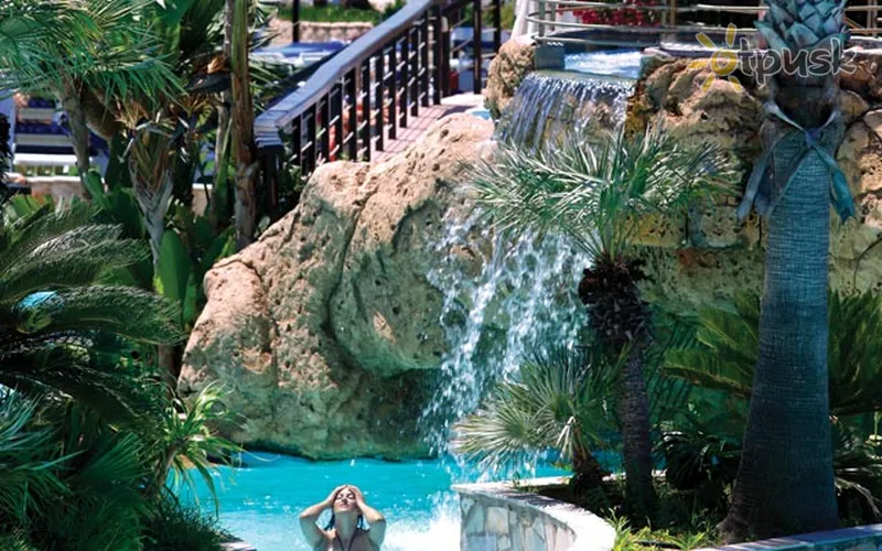 Фото отеля Lordos Beach Hotel 4* Larnaka Kipra ārpuse un baseini