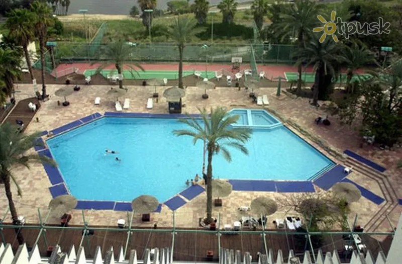 Фото отеля Club Hotel Tiberias 4* Тверия Израиль экстерьер и бассейны
