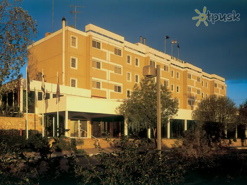 Фото отеля Isrotel Ramon Inn 3* Micpe Ramons Izraēla ārpuse un baseini