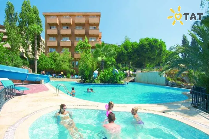 Фото отеля Emirhan Garden Hotel 4* Сіде Туреччина екстер'єр та басейни