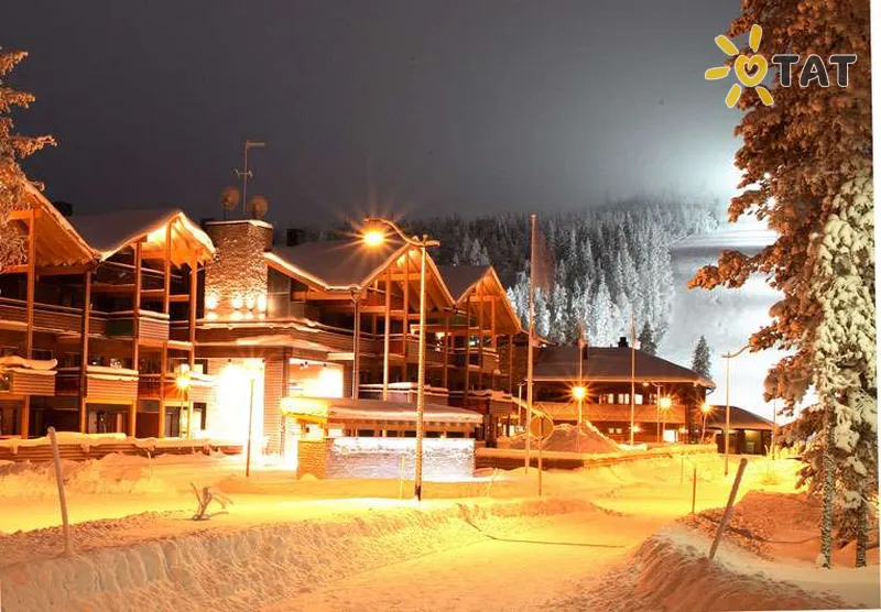 Фото отеля Snow White Klubi Penthouse 5* Леві Фінляндія екстер'єр та басейни