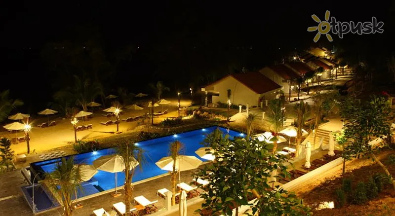 Фото отеля Sea Sense Resort Phu Quoc 4* о. Фукуок В'єтнам екстер'єр та басейни