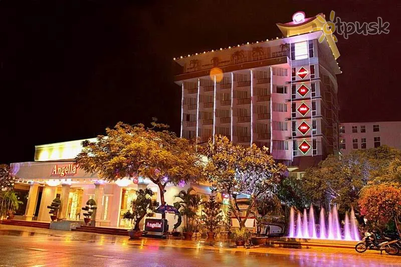 Фото отеля Angella Hotel & Restaurant 3* Нячанг Вьетнам экстерьер и бассейны