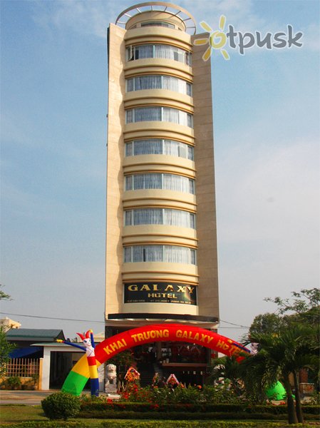 Фото отеля Galaxy Hotel 3* Нячанг Вьетнам экстерьер и бассейны