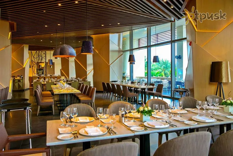 Фото отеля Intercontinental Nha Trang 5* Нячанг Вьетнам бары и рестораны