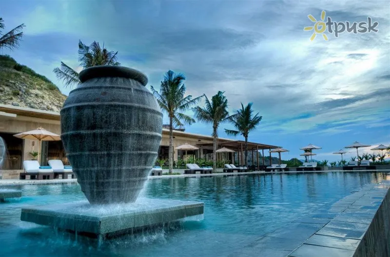 Фото отеля Mia Resort Nha Trang 5* Нячанг Вьетнам экстерьер и бассейны