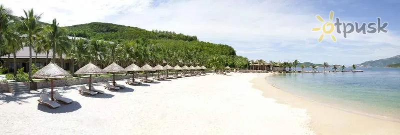 Фото отеля Vinpearl Luxury Nha Trang 5* Нячанг В'єтнам пляж