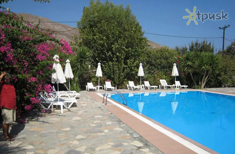 Фото отеля Irini Hotel 2* par. tilos Grieķija ārpuse un baseini