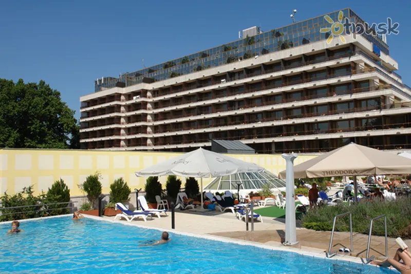 Фото отеля Ensana Thermal Margaret Island Health Spa Hotel 4* Budapešta Ungārija ārpuse un baseini