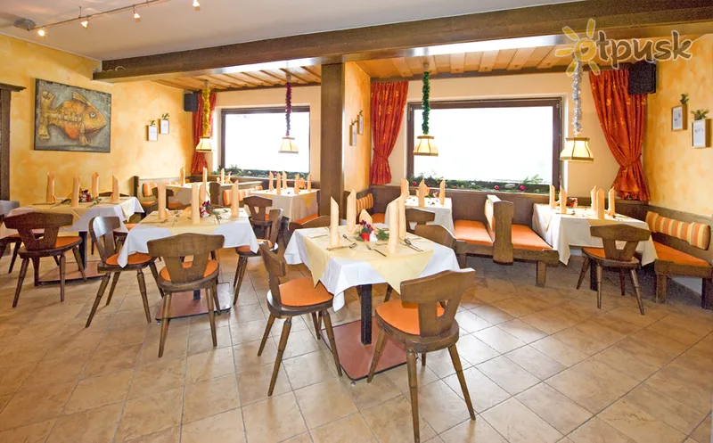 Фото отеля Panorama Landhaus 3* Заальбах Австрия бары и рестораны