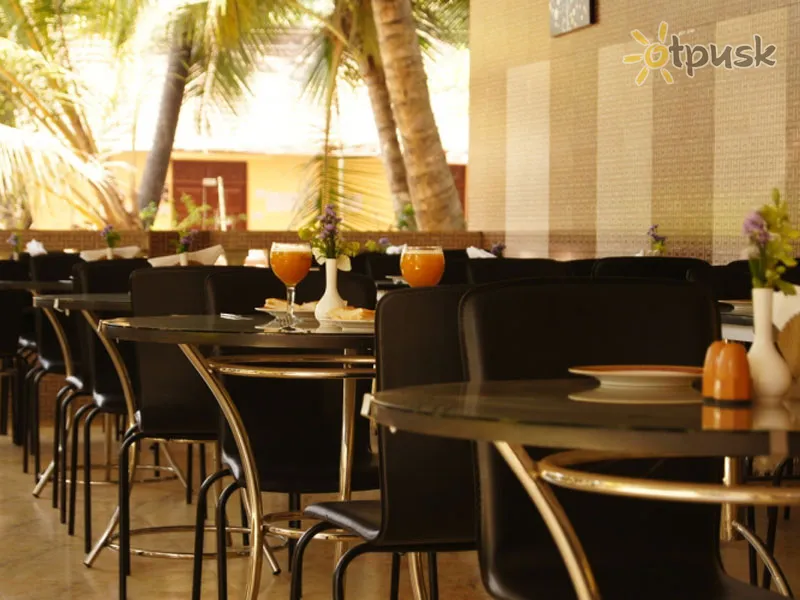 Фото отеля Siesta De Goa Hotel 2* Південний Гоа Індія бари та ресторани