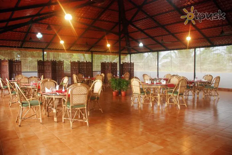 Фото отеля Chakra Ayurvedic Resort 3* Kerala Indija barai ir restoranai
