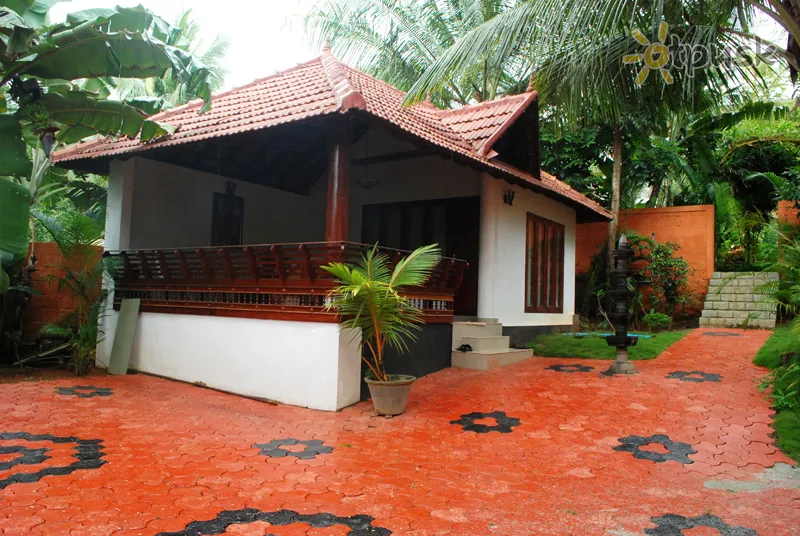 Фото отеля Chakra Ayurvedic Resort 3* Kerala Indija išorė ir baseinai