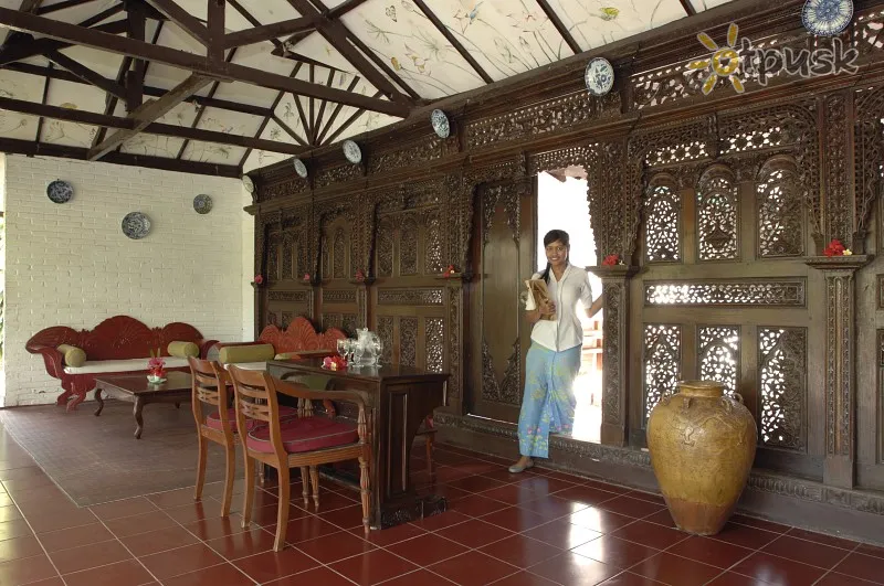 Фото отеля Lotus Bungalows 3* Candidasa (Balis) Indonezija fojė ir interjeras