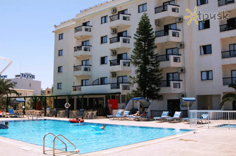 Фото отеля Livas Hotel Apartments 5* Protaras Kipra ārpuse un baseini
