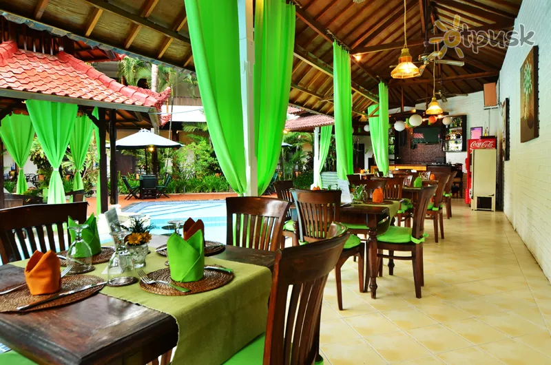 Фото отеля Sarinande Hotel 3* Seminyakas (Balis) Indonezija barai ir restoranai