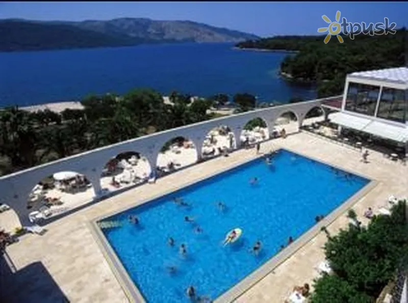 Фото отеля Trim Apartments 3* о. Хвар Хорватія екстер'єр та басейни