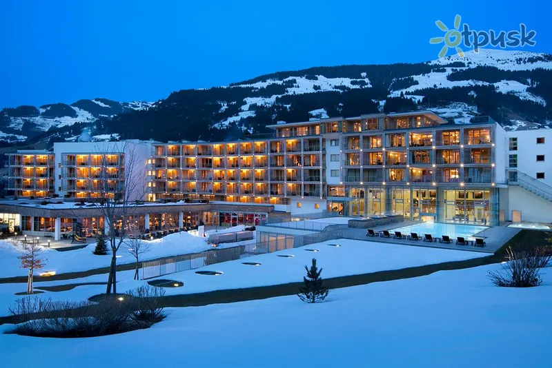 Фото отеля Kempinski Hotel Das Tirol 5* Кицбюэль Австрия экстерьер и бассейны