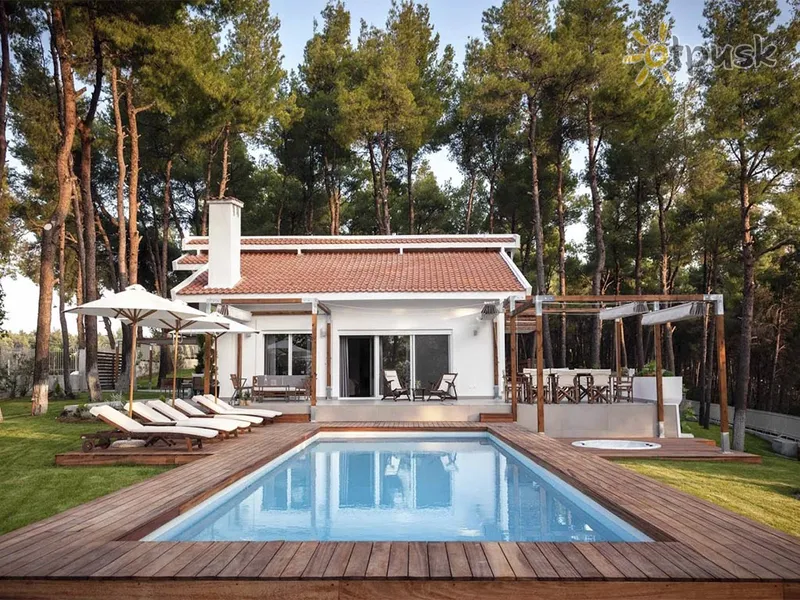 Фото отеля Sani White Villa 5* Halkidiki — Kasandra Grieķija ārpuse un baseini