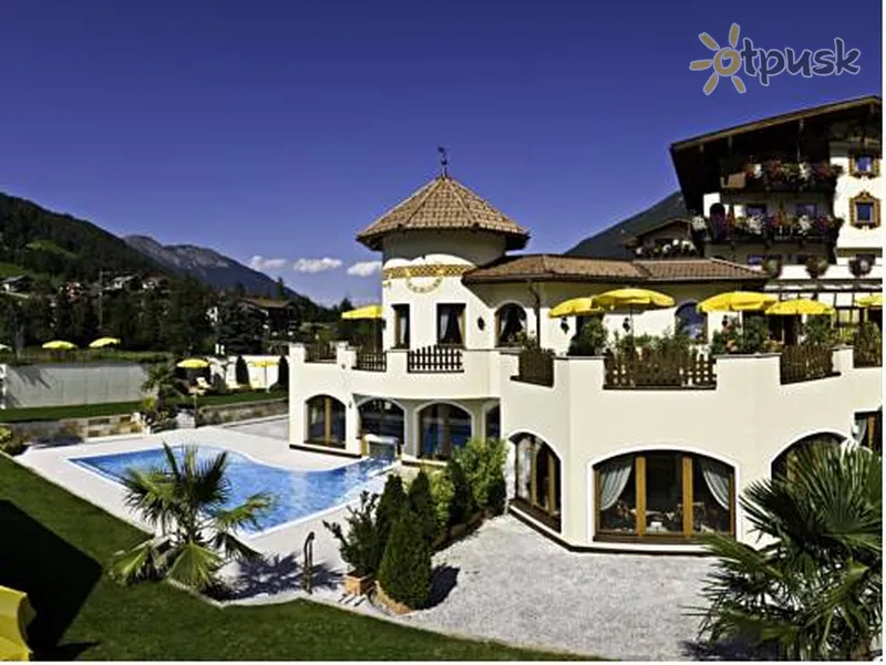 Фото отеля Forster Hotel 4* Neustift Austrija ārpuse un baseini