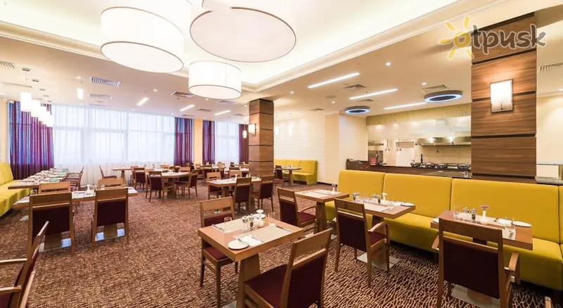 Фото отеля Hilton Garden Inn Krasnoyarsk 4* Красноярськ росія бари та ресторани