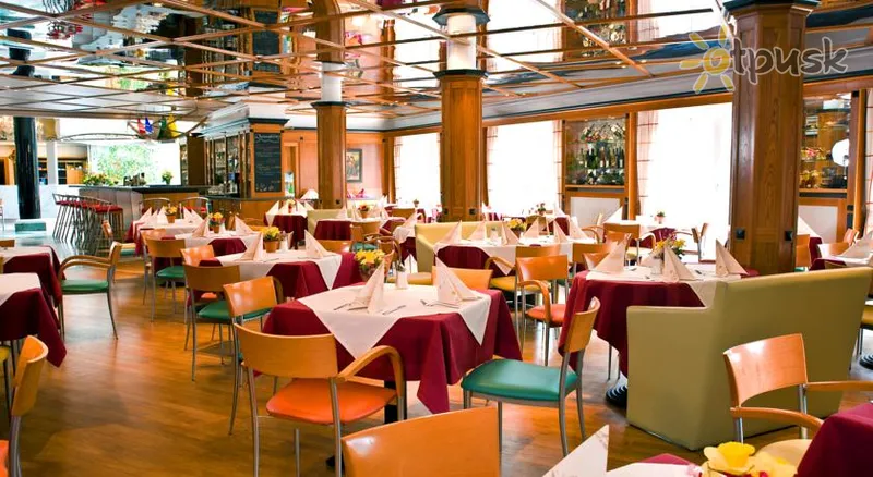 Фото отеля Mondi-Holiday Hotel Bellevue 4* Bad Gašteins Austrija bāri un restorāni