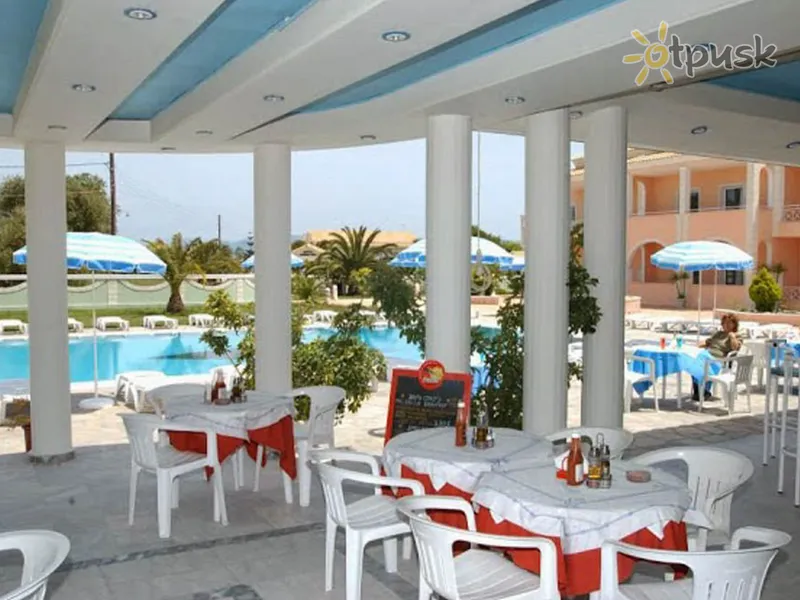 Фото отеля South Coast Hotel 2* о. Корфу Греция бары и рестораны