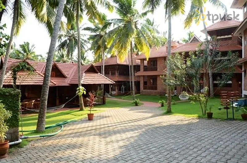 Фото отеля Gods Own Country Ayurveda Resort 3* Kerala Indija išorė ir baseinai
