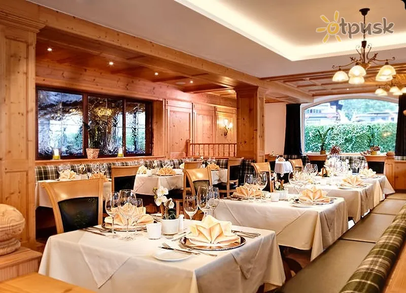 Фото отеля Tauernhof Hotel 4* Kaprun Austrija barai ir restoranai
