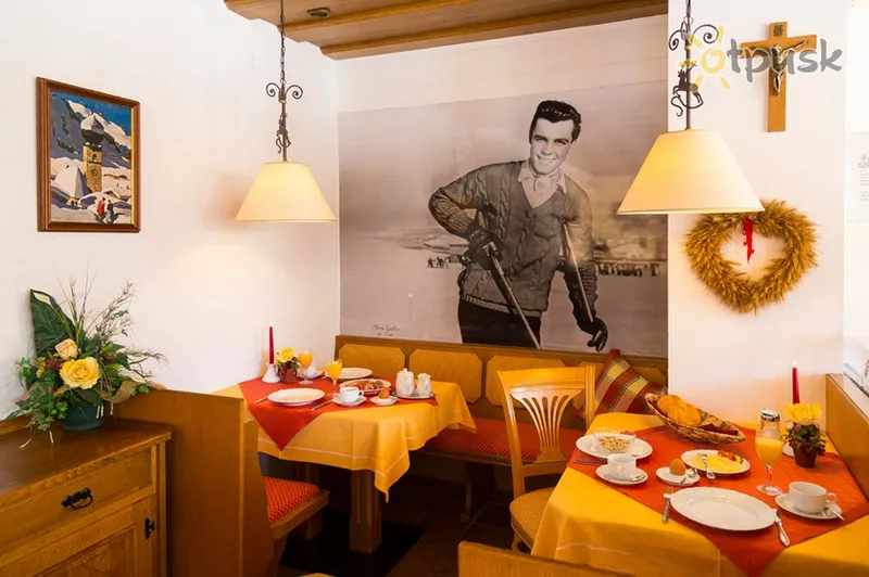 Фото отеля Entstrasser Garni Hotel 3* Kicbīhele Austrija bāri un restorāni