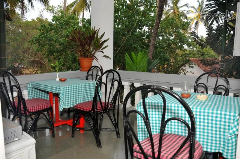 Фото отеля Shalom Resort 2* Šiaurės Goa Indija barai ir restoranai
