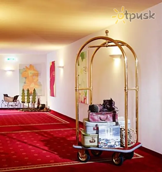 Фото отеля Madlochblick Hotel & Chalet 4* Лех Австрия лобби и интерьер